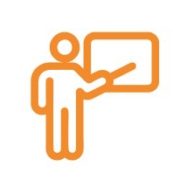Icon Figur vor Tafel